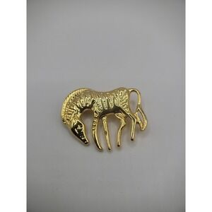 Vintage Zebra Animal Brooch Pin Gold Tone Safari African Jewelry Costume